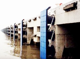 上海外高橋四、五、六期工程 2001年TD-A1000Hx1x3